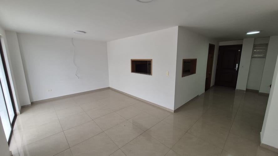 Apartamento de 3 alcobas en venta en Sector La Luisa Bella Suiza, Cali, 92 m² · foto 11 de 19