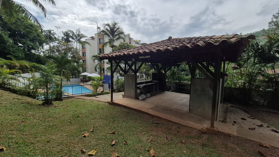 Apartamento de 3 alcobas en venta en Sector La Luisa Bella Suiza, Cali, 92 m² · foto 16 de 19