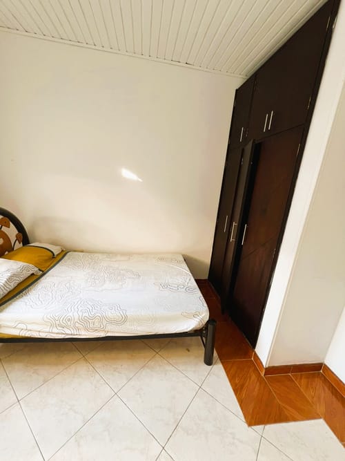 Casa de 4 alcobas en venta en Las Palmas, Ricaurte, 240 m² · foto 12 de 14