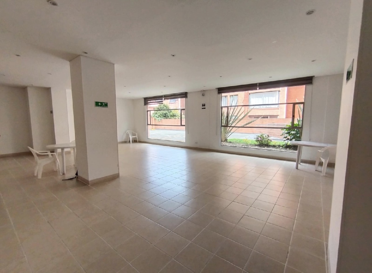 Apartamento en venta en Bosques Del Marques, Bogotá · foto 3 de 23