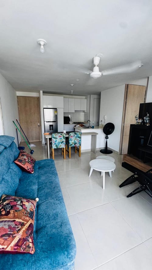 Apartamento de 3 alcobas en venta en Ricaurte, 64 m² · foto 3 de 20