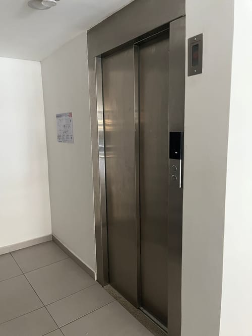 Apartaestudio en venta en Quinta Paredes, Bogotá, 38 m² · foto 3 de 5