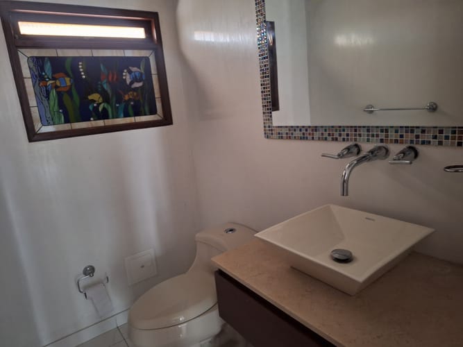 Casa de 5 alcobas en venta en San Jose De Bavaria, Bogotá, 550 m² · foto 4 de 24