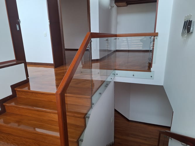 Casa de 5 alcobas en venta en San Jose De Bavaria, Bogotá, 550 m² · foto 15 de 24
