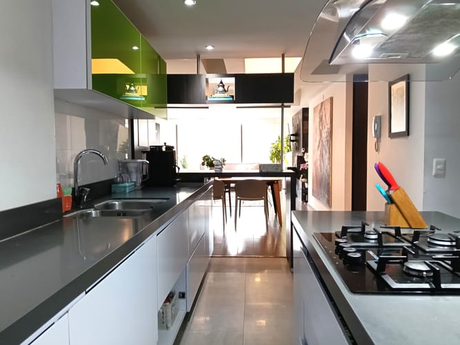 Apartamento de 2 alcobas en venta en Chapinero, Bogotá, 110 m² · foto 3 de 17
