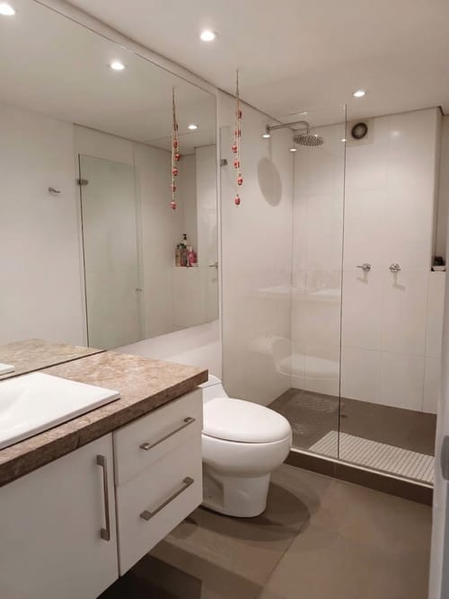 Apartamento de 2 alcobas en venta en Los Rosales, Bogotá, 144 m² · foto 15 de 16