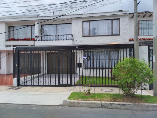 Casa de 4 alcobas en venta en Alhambra, Bogotá, 250 m² · foto 19 de 19