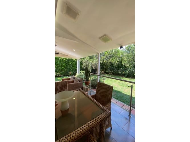 Casa de 5 alcobas en venta en Las Mercedes, Jamundí, 320 m² · foto 2 de 22