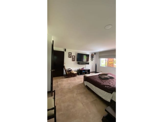 Casa de 5 alcobas en venta en Las Mercedes, Jamundí, 320 m² · foto 21 de 22