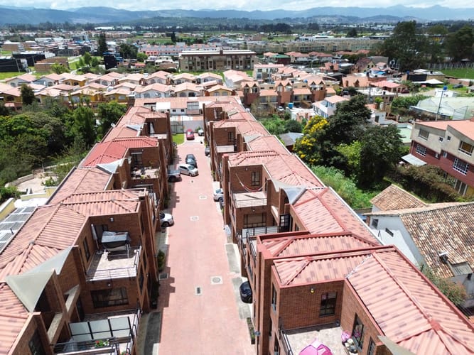 Casa de 3 alcobas en venta en El Abra, Cota, 171 m² · foto 16 de 24