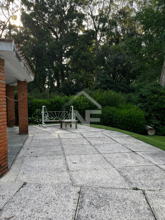 Alquiler anual Casa 3 dormitorios en barrio privado Punta del Este · Foto 4