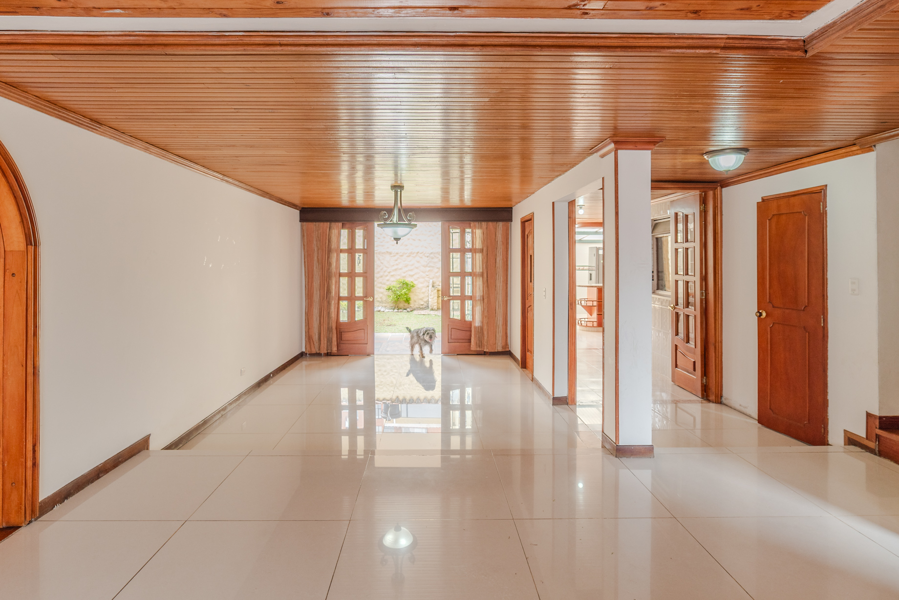 Casa en venta en Colina Campestre, Bogotá · foto 3 de 24