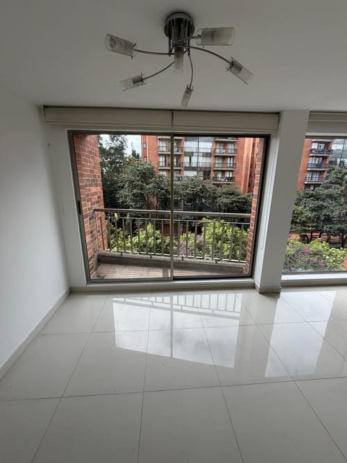 Apartamento de 3 alcobas en venta en Colina Campestre, Bogotá, 103 m² · foto 7 de 24