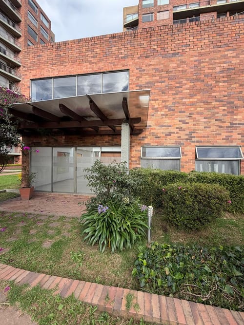 Apartamento de 3 alcobas en venta en Colina Campestre, Bogotá, 103 m² · foto 23 de 24