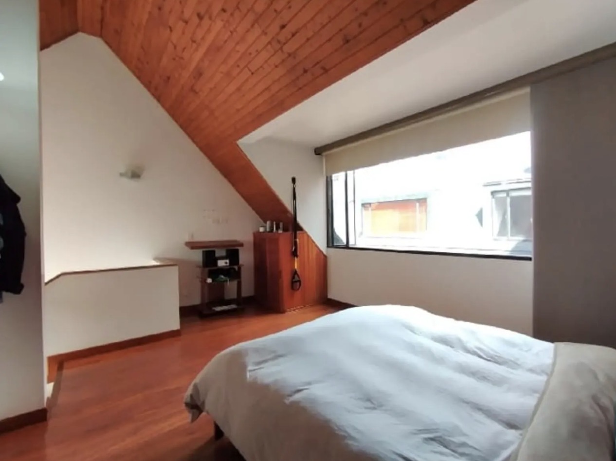 Casa en venta en Chicó Navarra, Bogotá · foto 4 de 15
