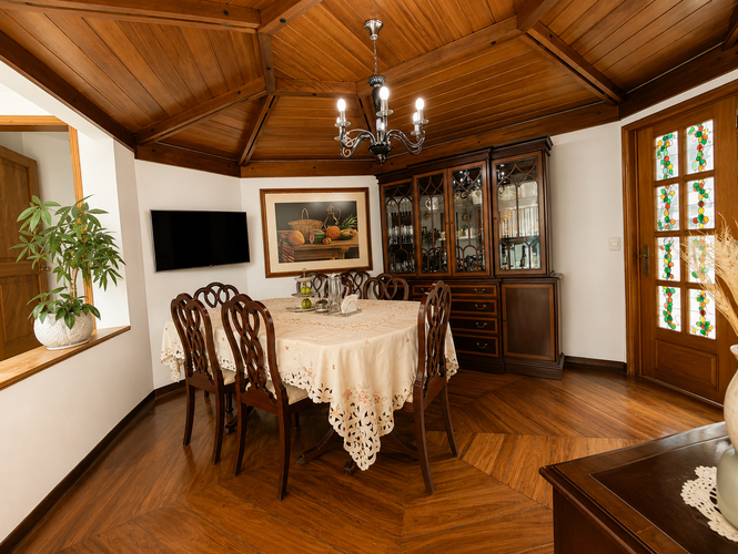 Casa de 3 alcobas en venta en Cerros De Suba, Bogotá, 205 m² · foto 4 de 18