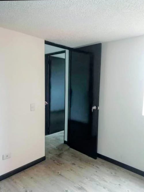Apartamento de 3 alcobas en venta en La Prosperidad, Madrid, 55 m² · foto 11 de 12