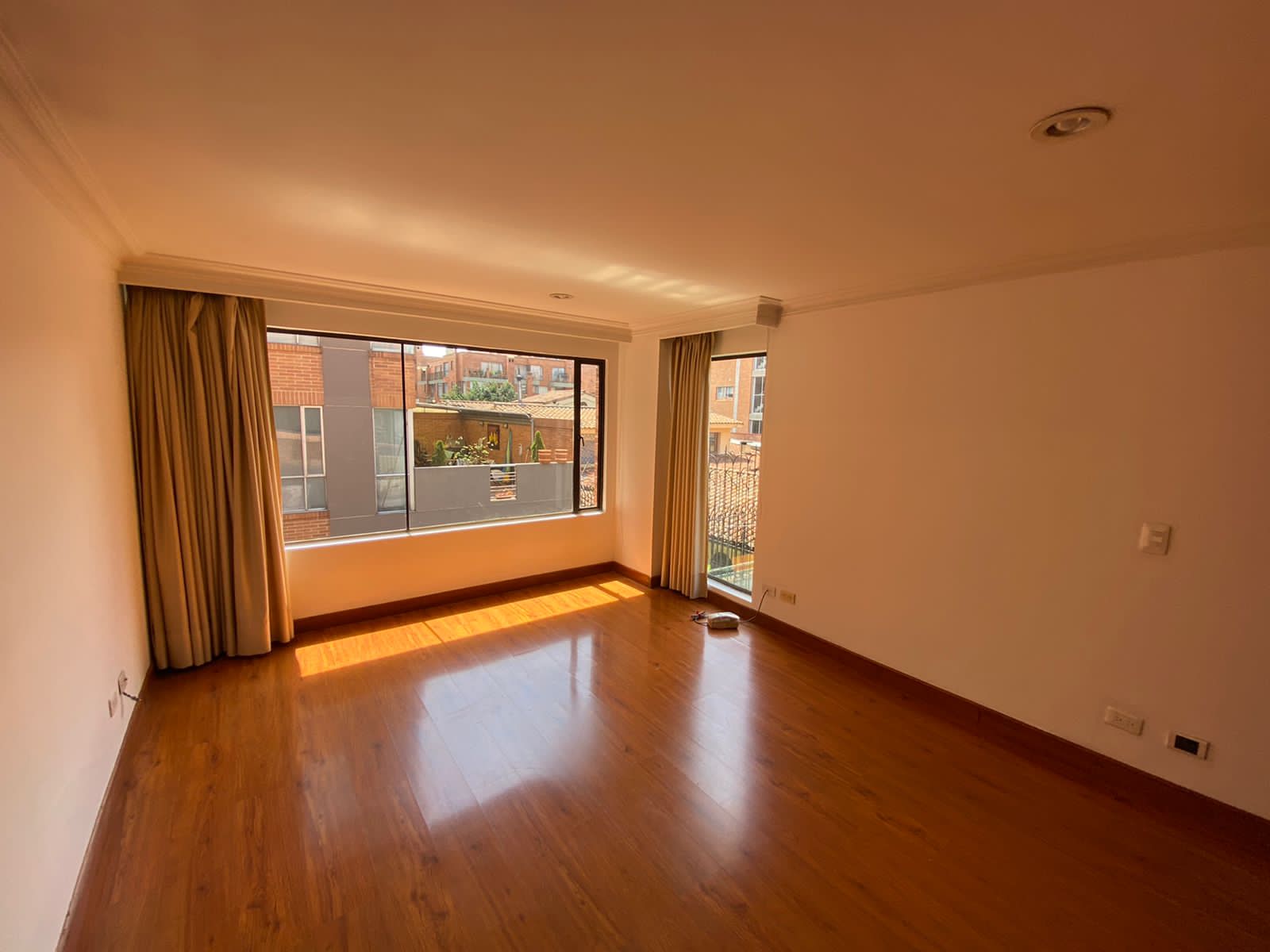 Apartamento en venta en Chicó Navarra, Bogotá · foto 2 de 14