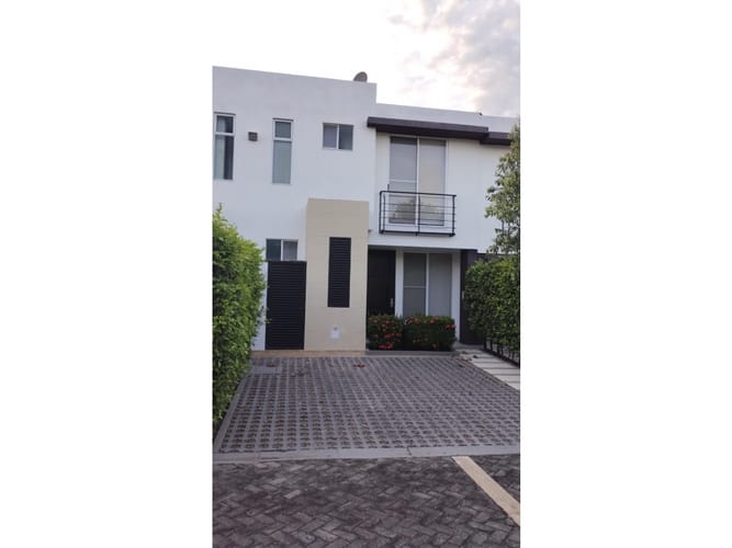 Casa de 3 alcobas en venta en Ricaurte, 96 m² · foto 8 de 21