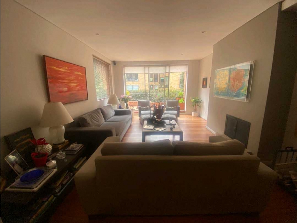Apartamento en venta en Los Rosales, Bogotá · foto 2 de 24