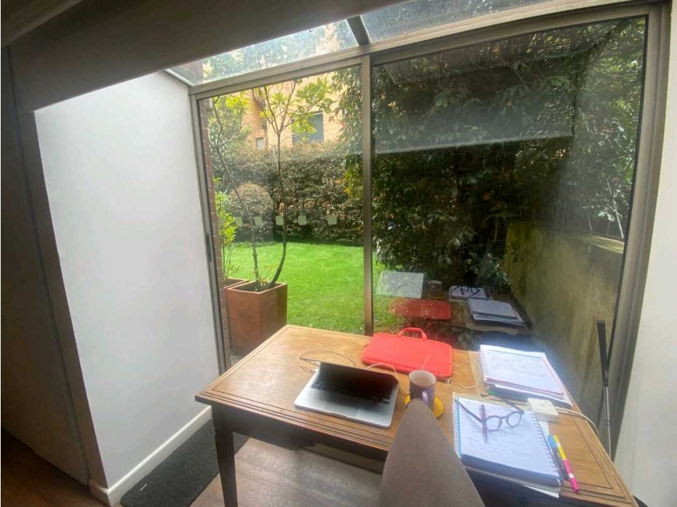 Apartamento en venta en Los Rosales, Bogotá · foto 6 de 24