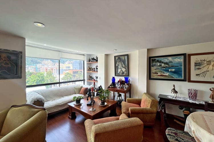 Apartamento de 3 alcobas en venta en Chico Norte, Bogotá, 166 m² · foto 7 de 15