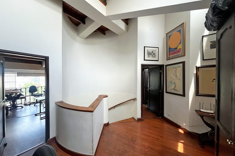Apartamento de 3 alcobas en venta en Chico Norte, Bogotá, 166 m² · foto 12 de 15