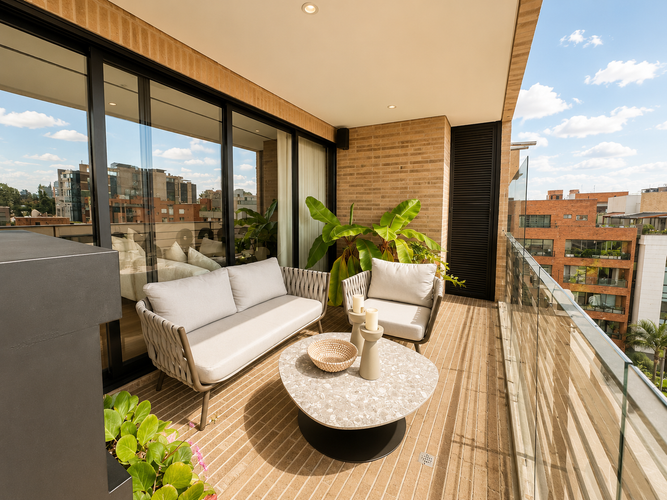 Apartamento de 3 alcobas en venta en Chicó Navarra, Bogotá, 336 m² · foto 3 de 24
