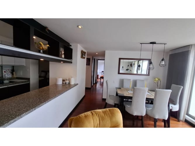 Apartamento de 3 alcobas en venta en Fontibon, Bogotá, 92 m² · foto 3 de 24