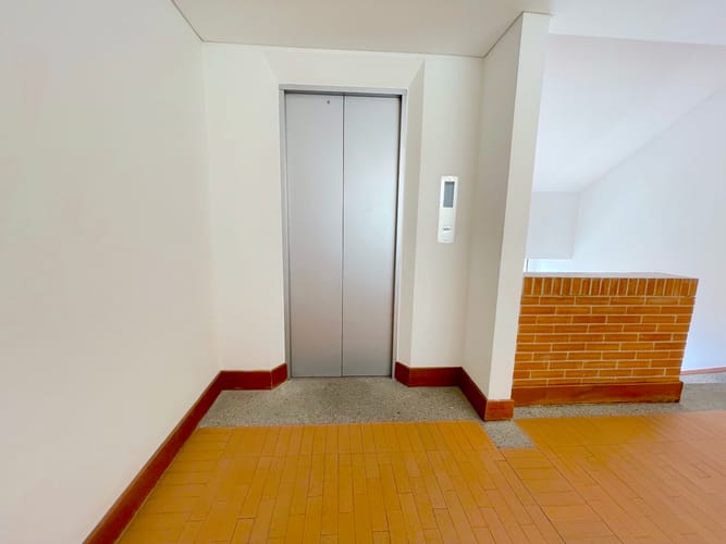 Apartamento de 3 alcobas en venta en Cerros De Suba, Bogotá, 171 m² · foto 19 de 23