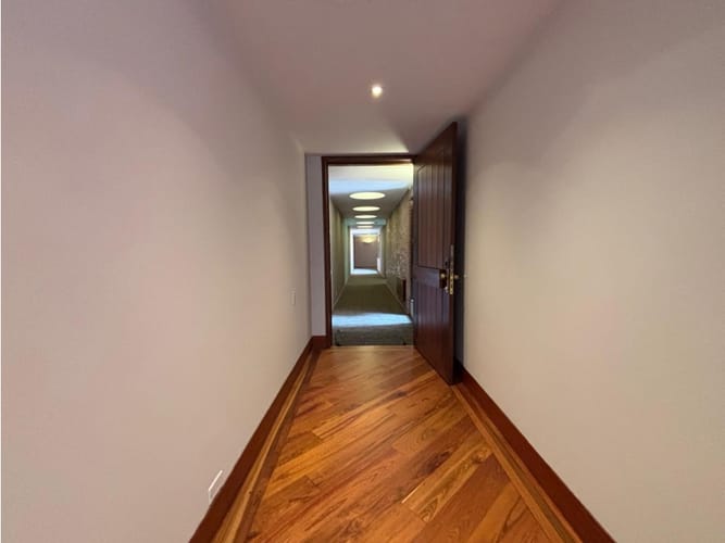Apartamento en venta en Santa Barbara, Bogotá · foto 9 de 24