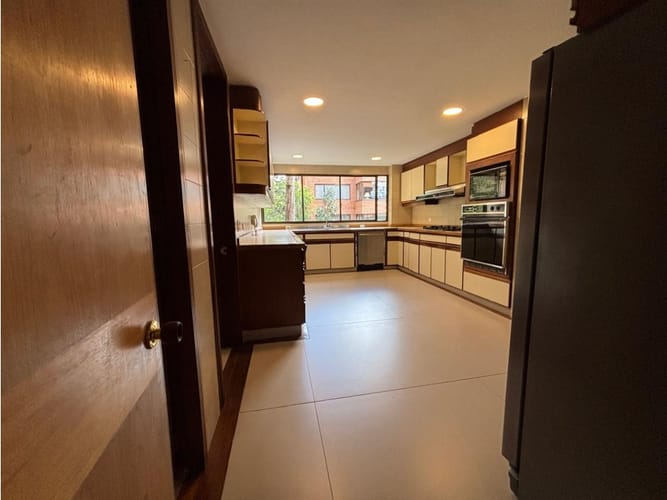 Apartamento en venta en Santa Barbara, Bogotá · foto 11 de 24