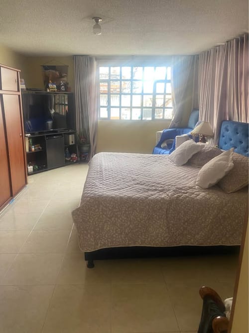 Casa de 3 alcobas en venta en San Luis, Soacha, 247 m² · foto 2 de 10
