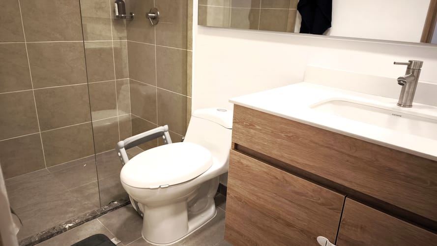 Apartamento de 2 alcobas en arriendo en Santa Barbara, Bogotá, 78 m² · foto 11 de 24