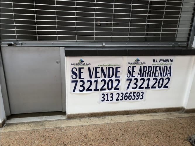 Local en venta en Siberia, Cota, 11 m² · foto 4 de 5