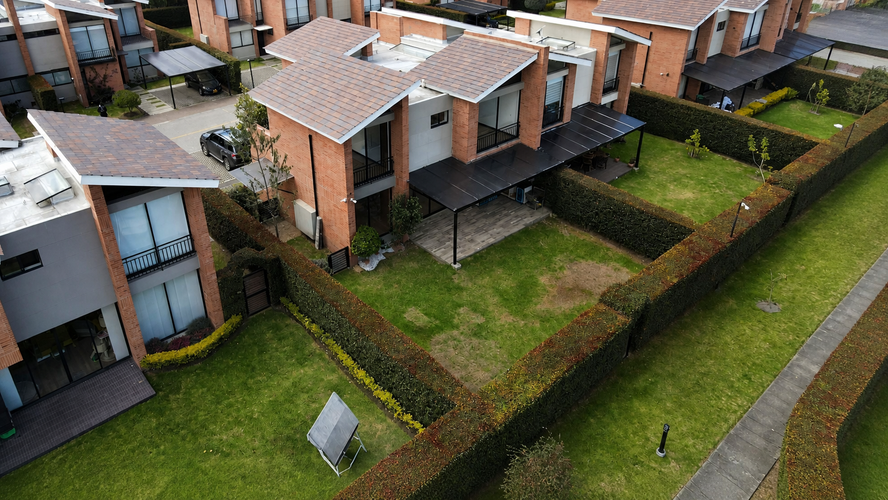 $1.180.000.000 en Chuntame