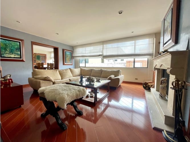 Apartamento en venta en Santa Barbara, Bogotá · foto 3 de 19