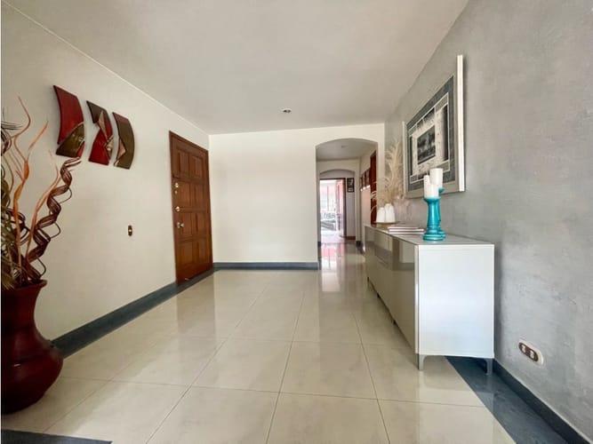 Apartamento en venta en Santa Barbara, Bogotá · foto 6 de 19