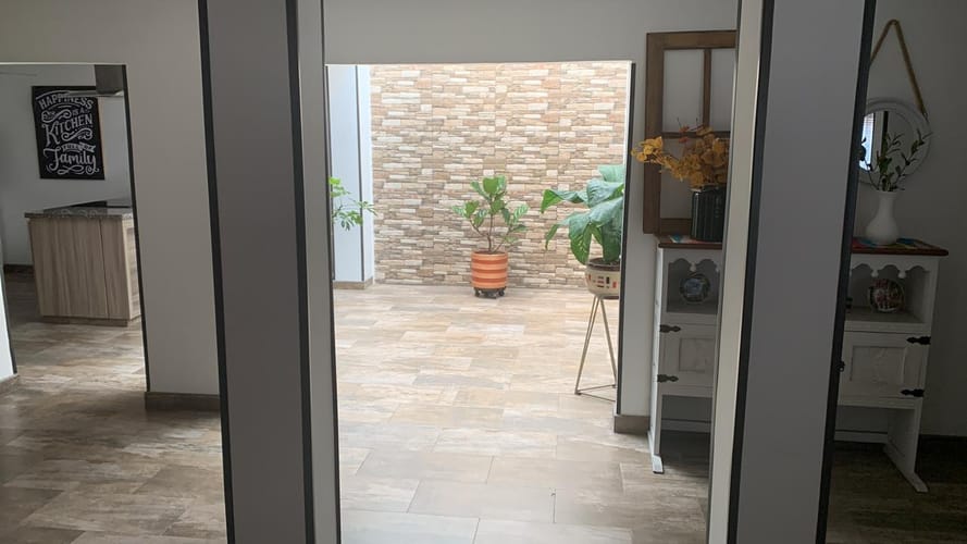 Casa de 4 alcobas en venta en Eugenio Diaz Castro, Soacha, 310 m² · foto 5 de 14