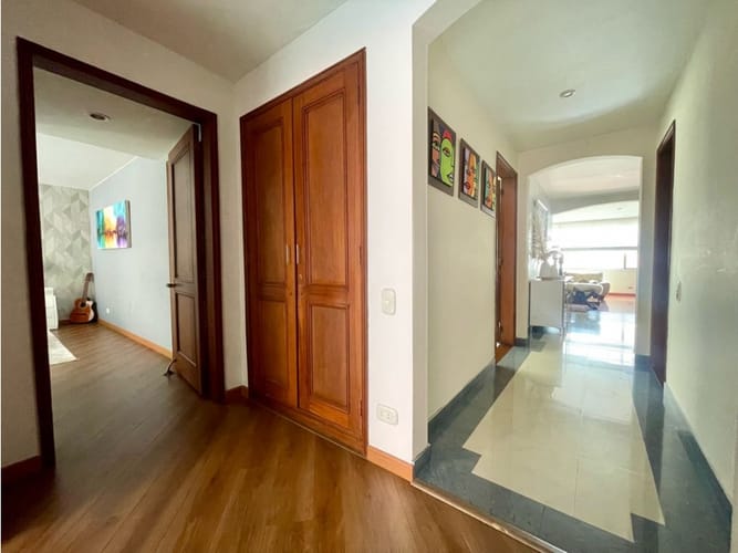 Apartamento en venta en Santa Barbara, Bogotá · foto 12 de 19
