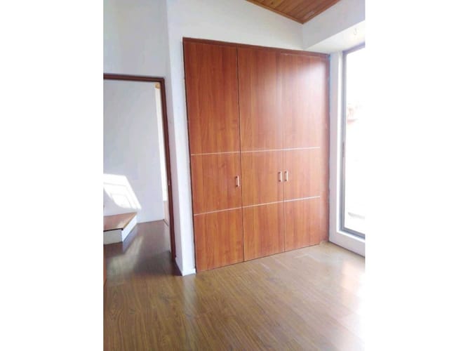 Casa de 3 alcobas en venta en Portales Del Monte, Bogotá, 150 m² · foto 5 de 10