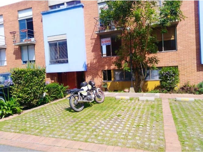 Casa de 3 alcobas en venta en Portales Del Monte, Bogotá, 150 m² · foto 10 de 10