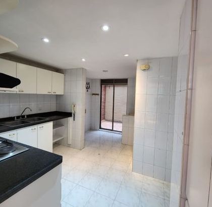 Apartamento en venta en Altos De Bella Suiza, Bogotá · foto 4 de 17