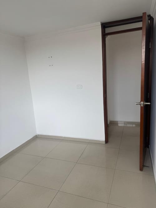 Apartamento de 3 alcobas en venta en San Mateo, Soacha, 52 m² · foto 8 de 11
