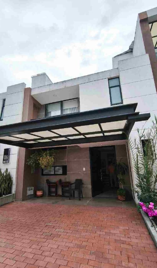 Casa de 3 alcobas en venta en Hacienda Santa Cruz, Ibagué, 114 m² · foto 2 de 12