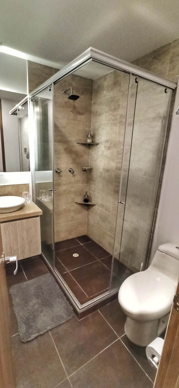 Apartamento en venta en Santa Barbara, Bogotá · foto 8 de 9