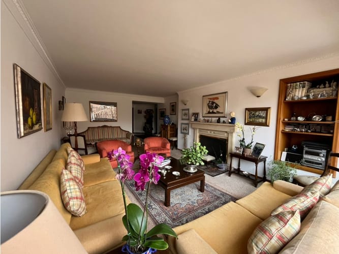 Apartamento en venta en Chapinero, Bogotá · foto 3 de 24