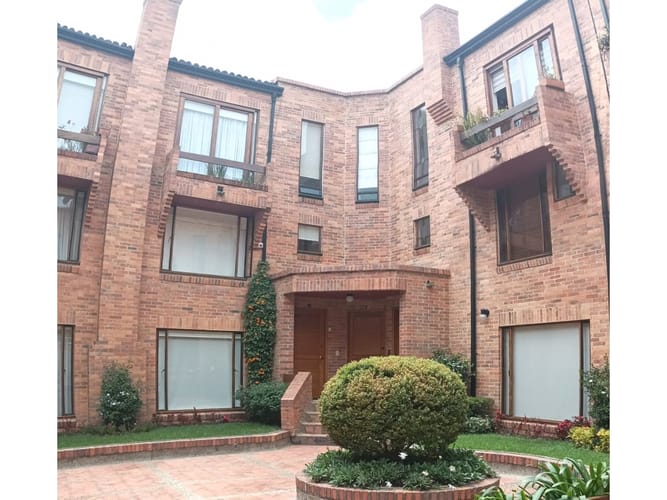 Casa en venta en Bosques Del Marques, Bogotá · foto 3 de 23