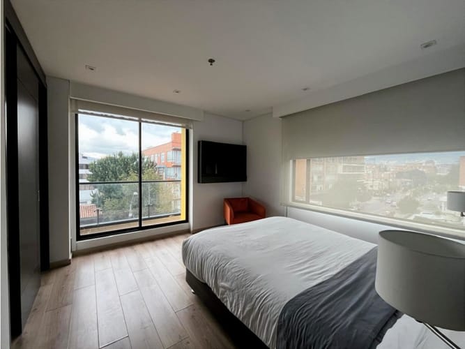 Apartaestudio en venta en Chicó Navarra, Bogotá, 55 m² · foto 17 de 24