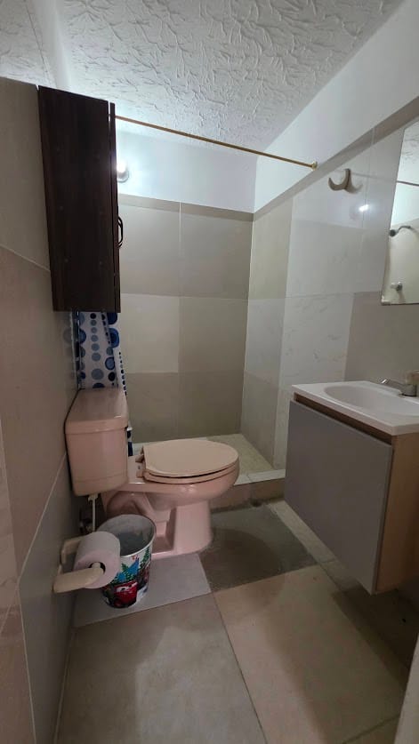 Casa de 5 alcobas en venta en Picaleña Y Mirolindo, Ibagué, 139 m² · foto 6 de 22